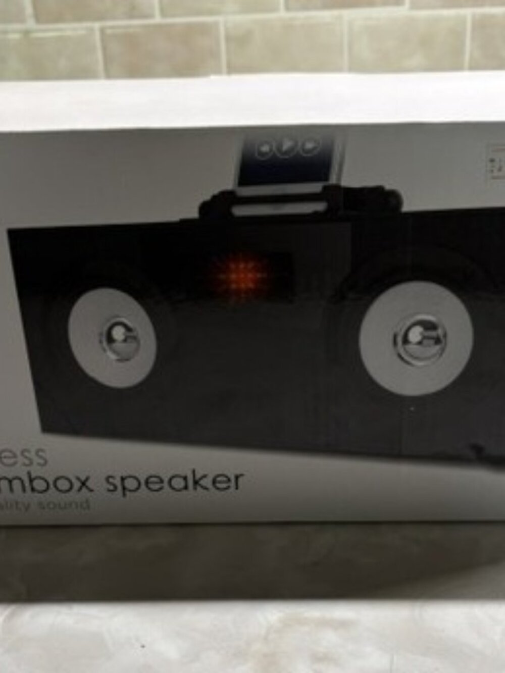 Vivitar Wireless Boombox Speaker Bluetooth LED display high quality sound NEW